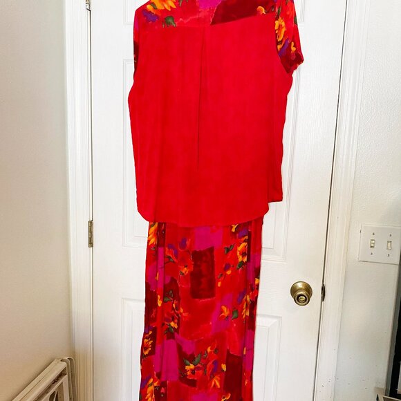 Vintage 80s Sleeveless Red Dress w/Slit, size Lg, and Matching Jacket, Size Med - Picture 2 of 11